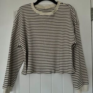 By Together Long Sleeve Cropped Top Cream and Black Size M